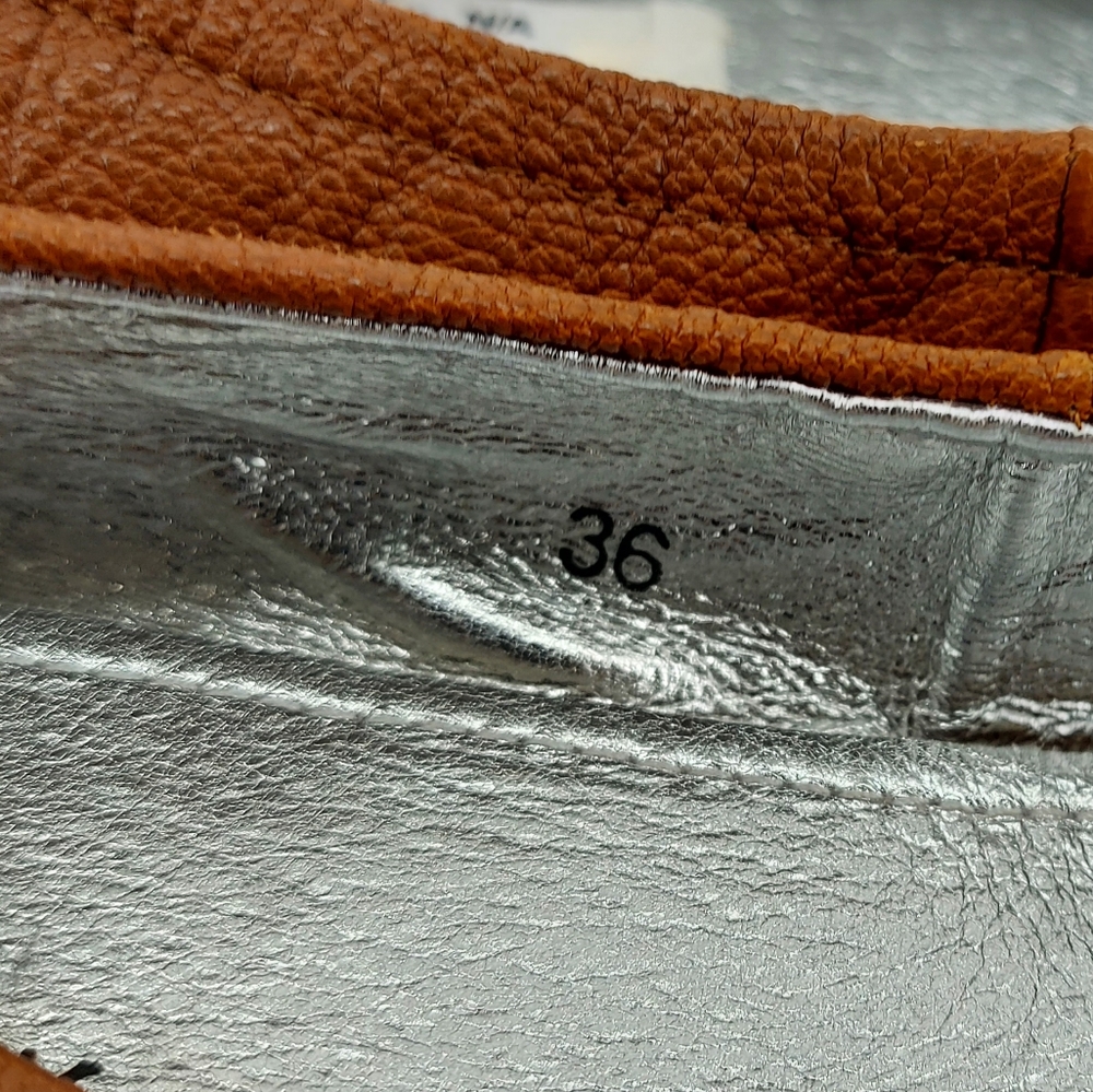 Rudsak leather ballet flats with silver tipped toes US Size 6 EU 36 Classic - Picture 2 of 10